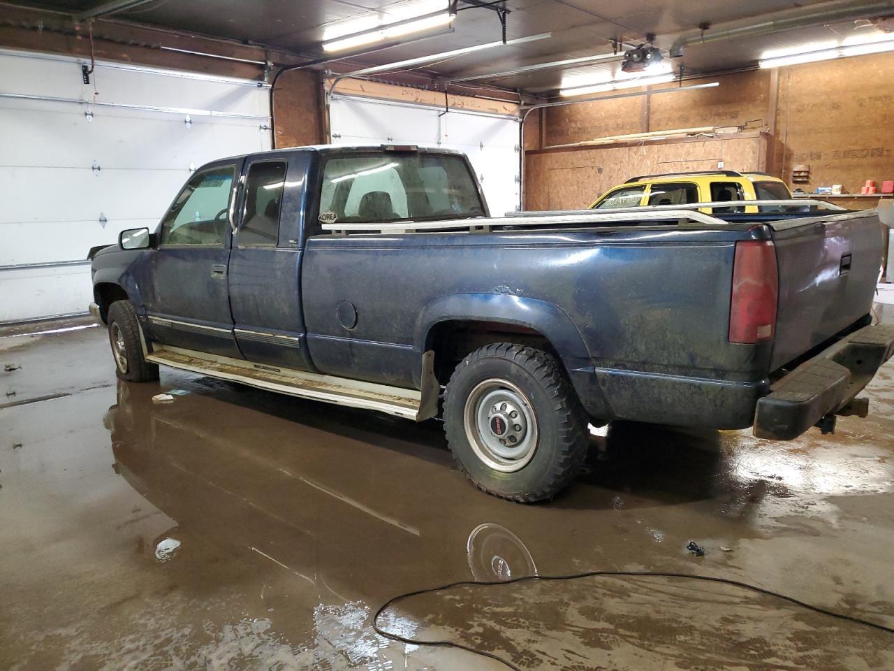 1995 GMC Sierra K2500 - Фото 2