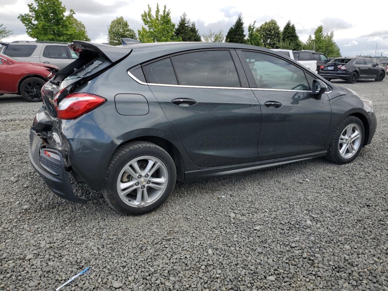 2018 Chevrolet Cruze Lt - Image 3