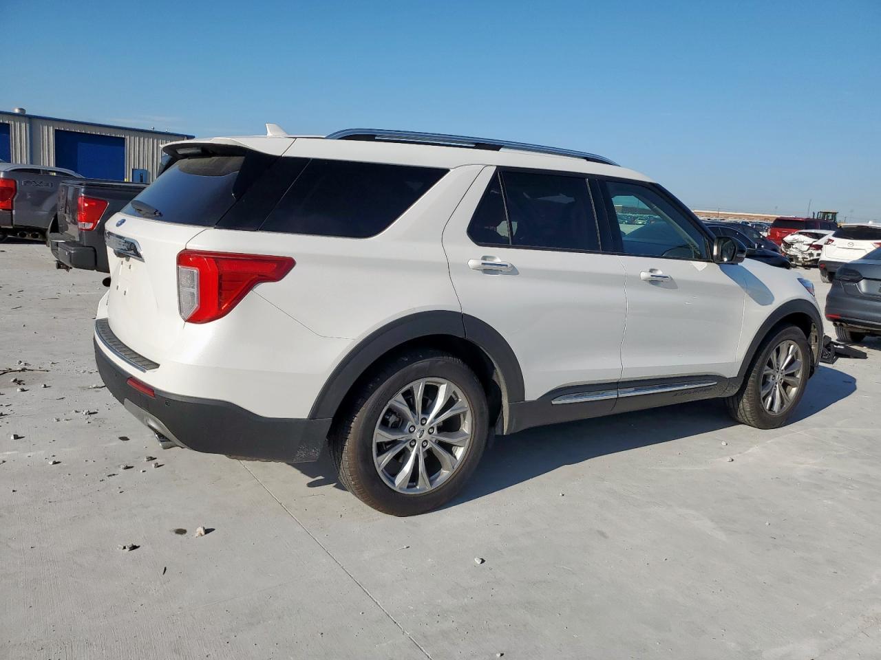 2021 Ford Explorer Limited - Image 3