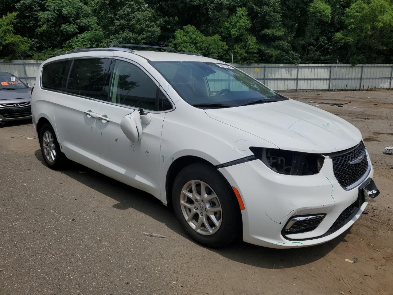 2021 Chrysler Pacifica Touring L - Фото 4