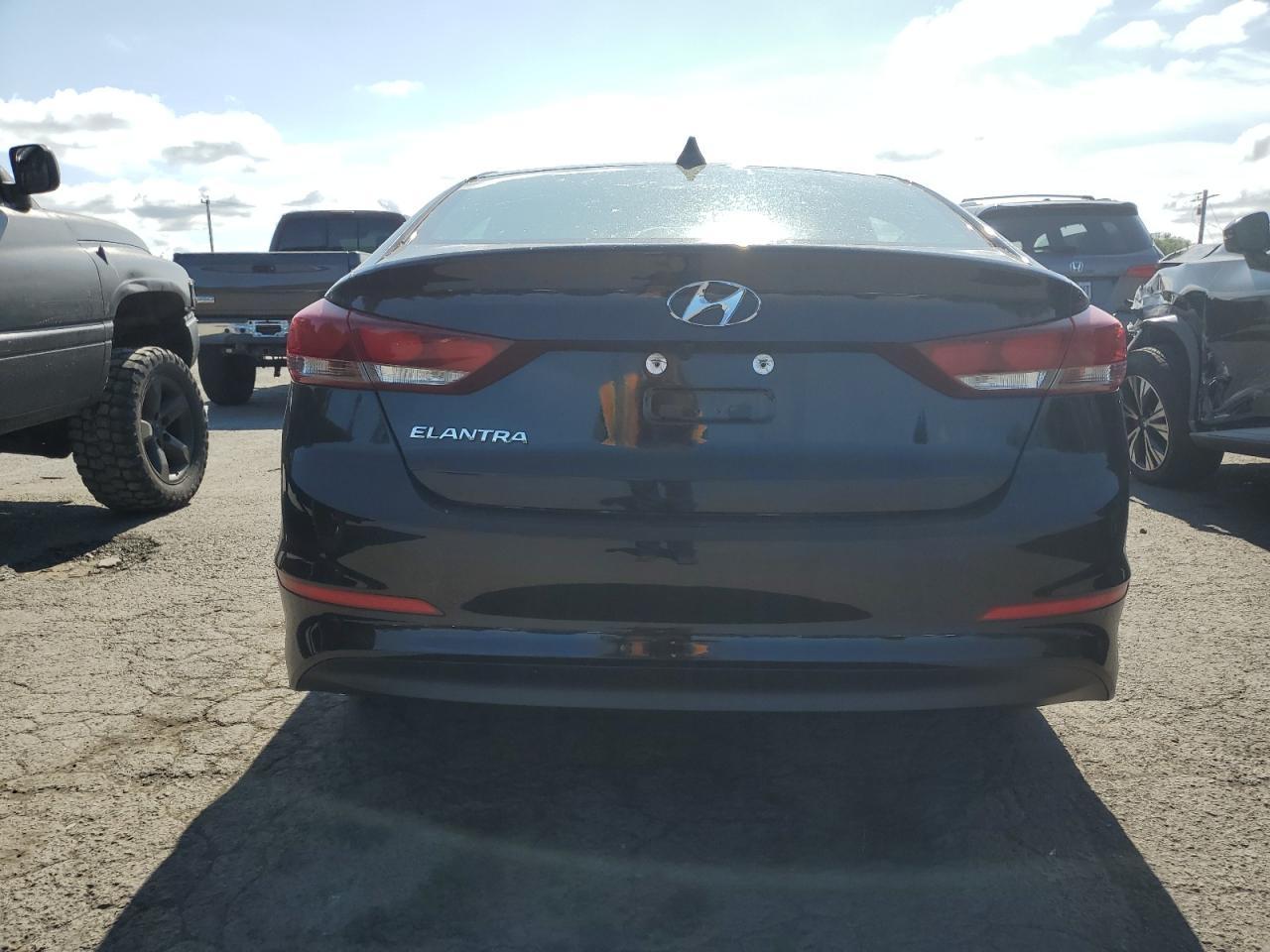 2018 Hyundai Elantra Sel - Фото 6