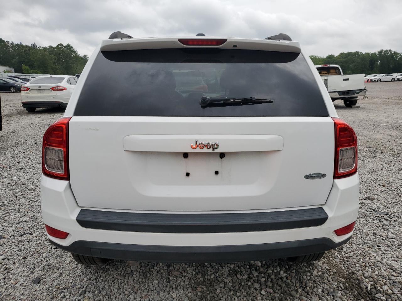 2011 Jeep Compass Sport - Image 6