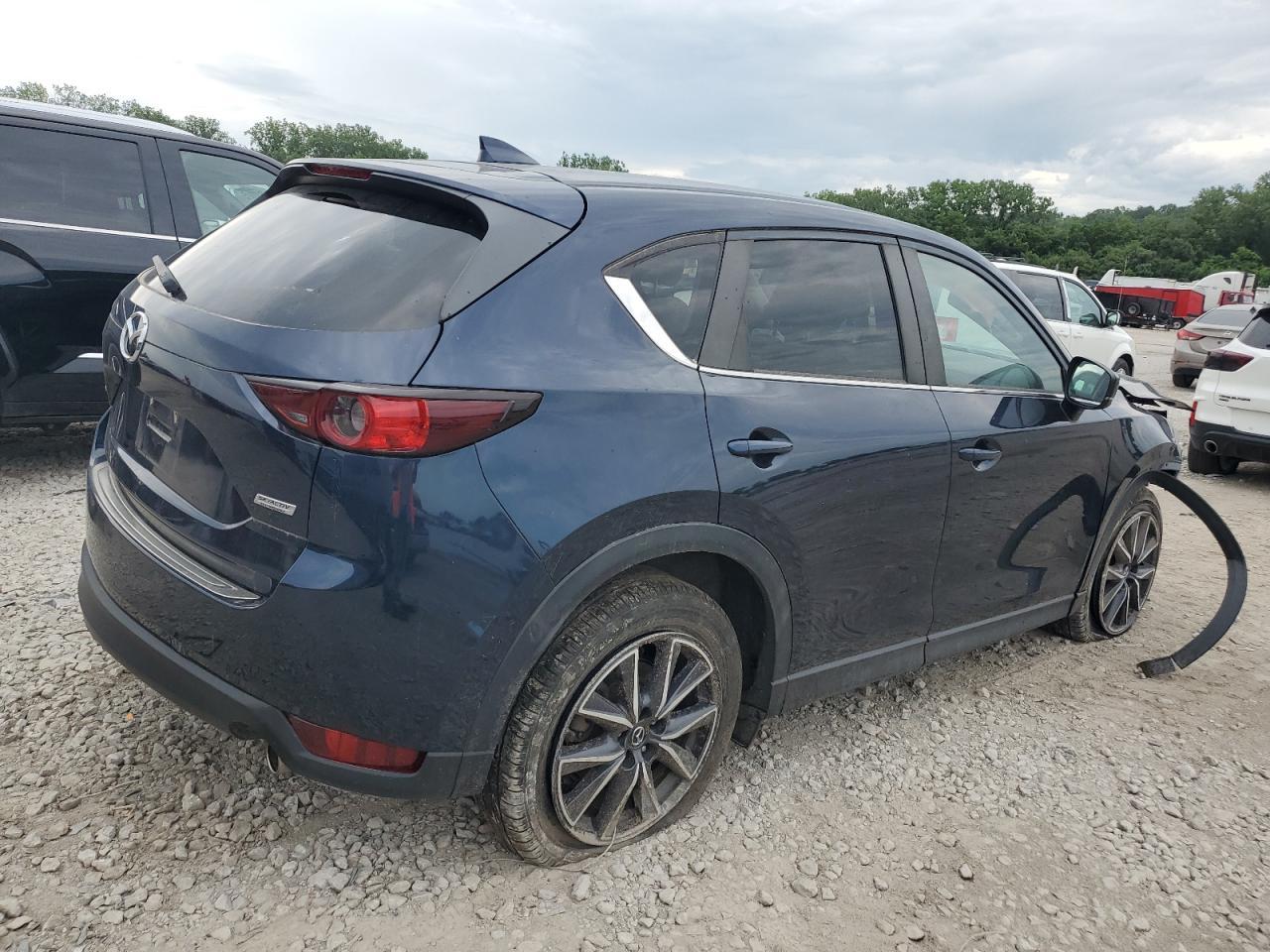 2018 Mazda Cx-5 Touring - Image 3
