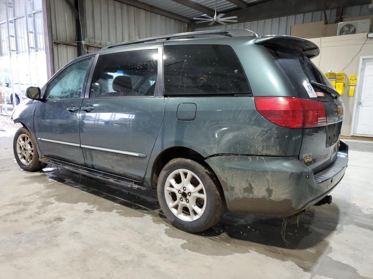 2005 Toyota Sienna Xle - Image 2