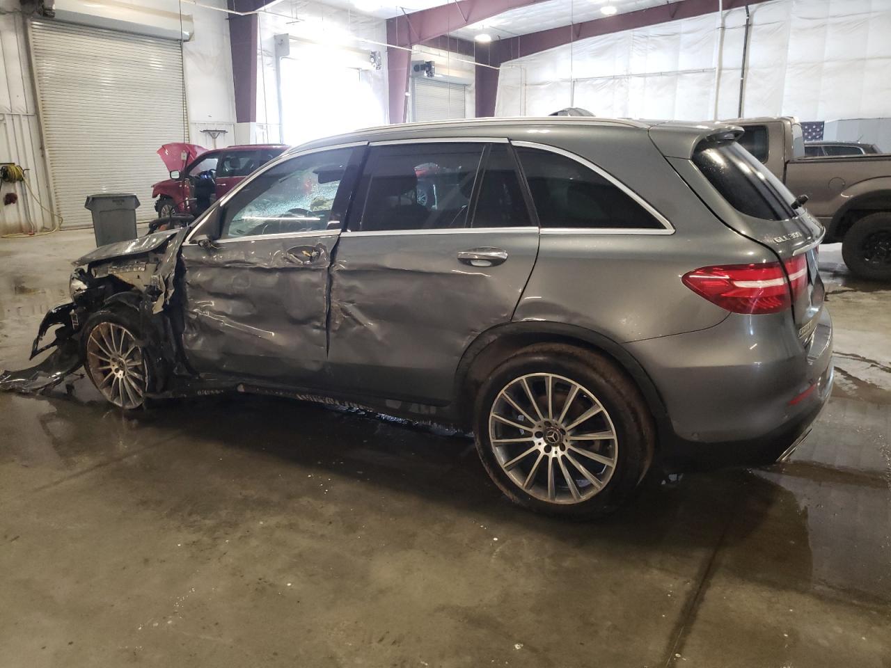 2018 Mercedes-Benz Glc 300 4Matic - Image 2