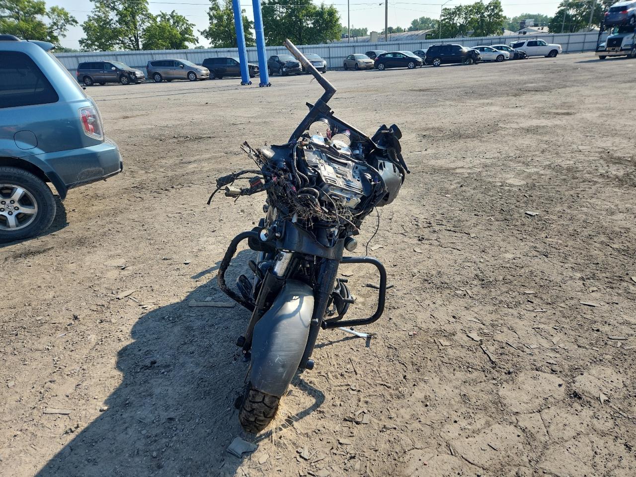 2019 Harley-Davidson Flhxs - Image 2