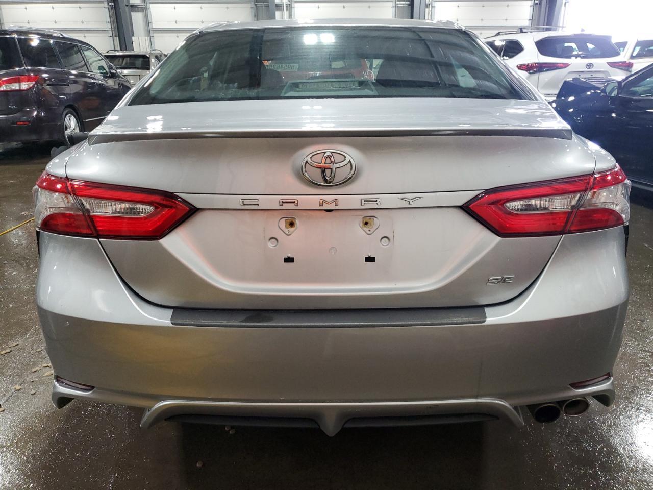 2018 Toyota Camry L - Image 6