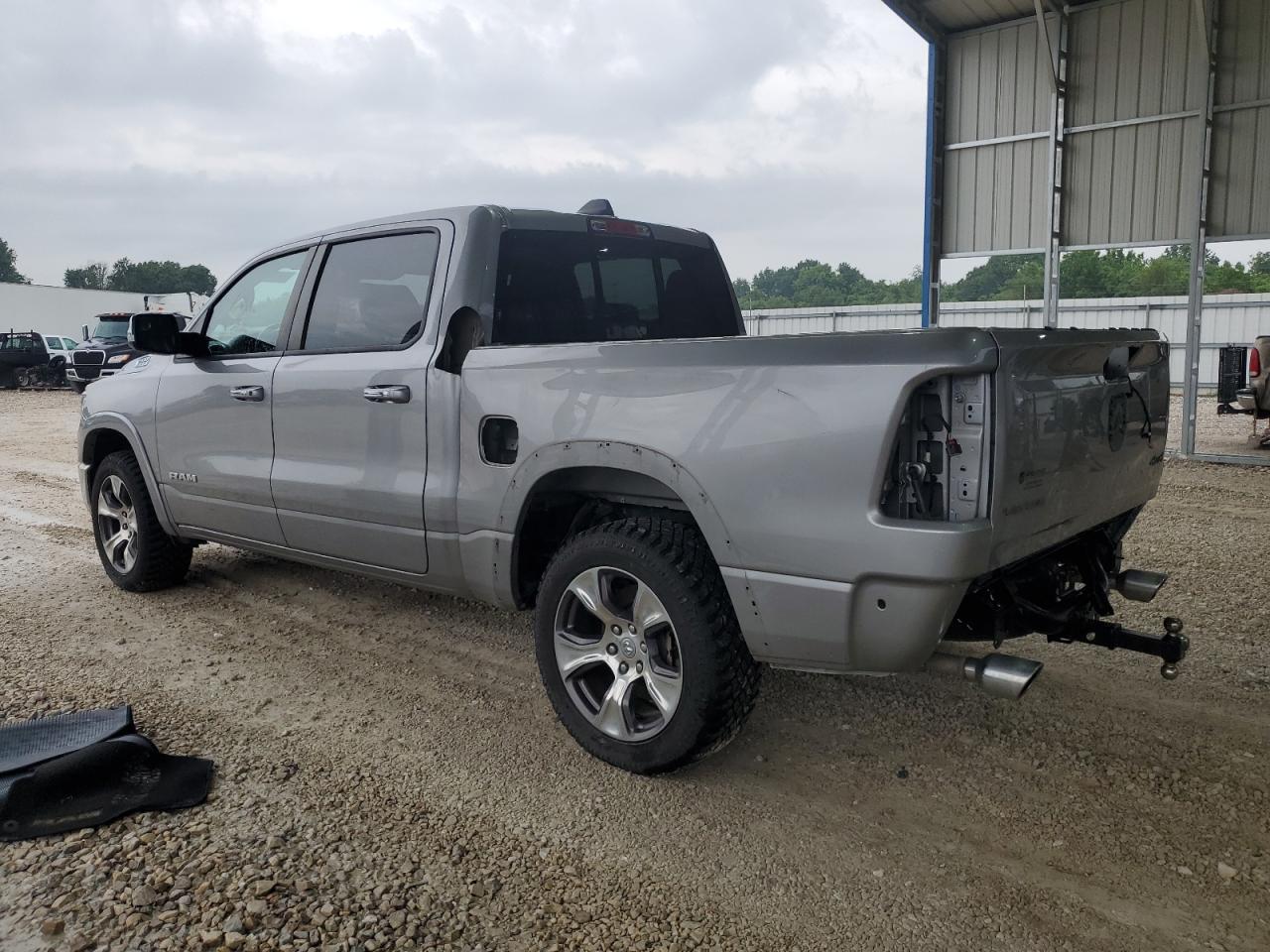 2019 Ram 1500 Laramie - Фото 2