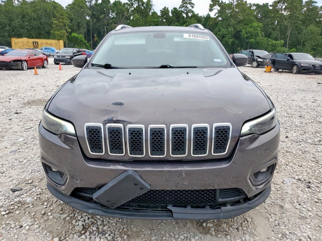 2019 Jeep Cherokee Latitude Plus - Image 5