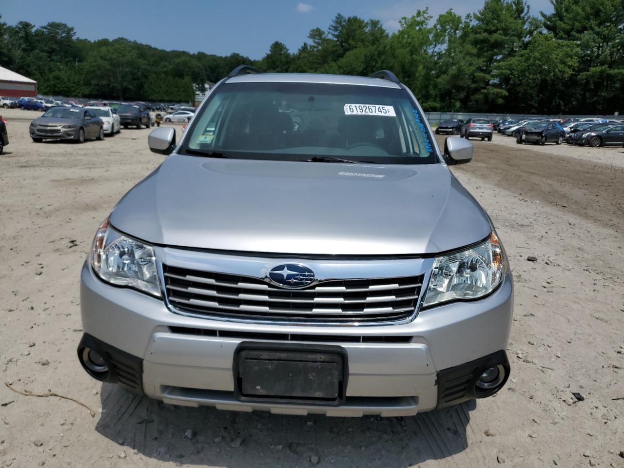 2010 Subaru Forester 2.5X Premium - Image 5