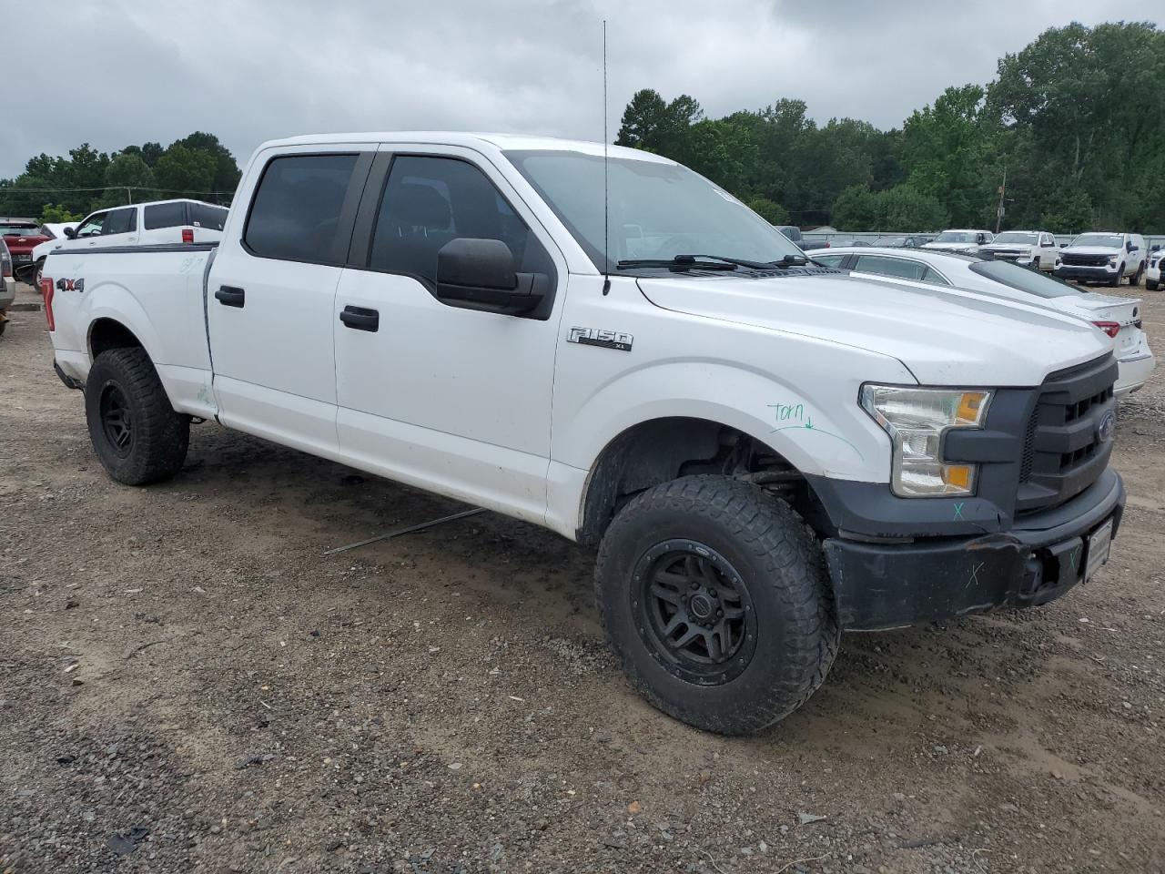 2016 Ford F150 Supercrew - Фото 4