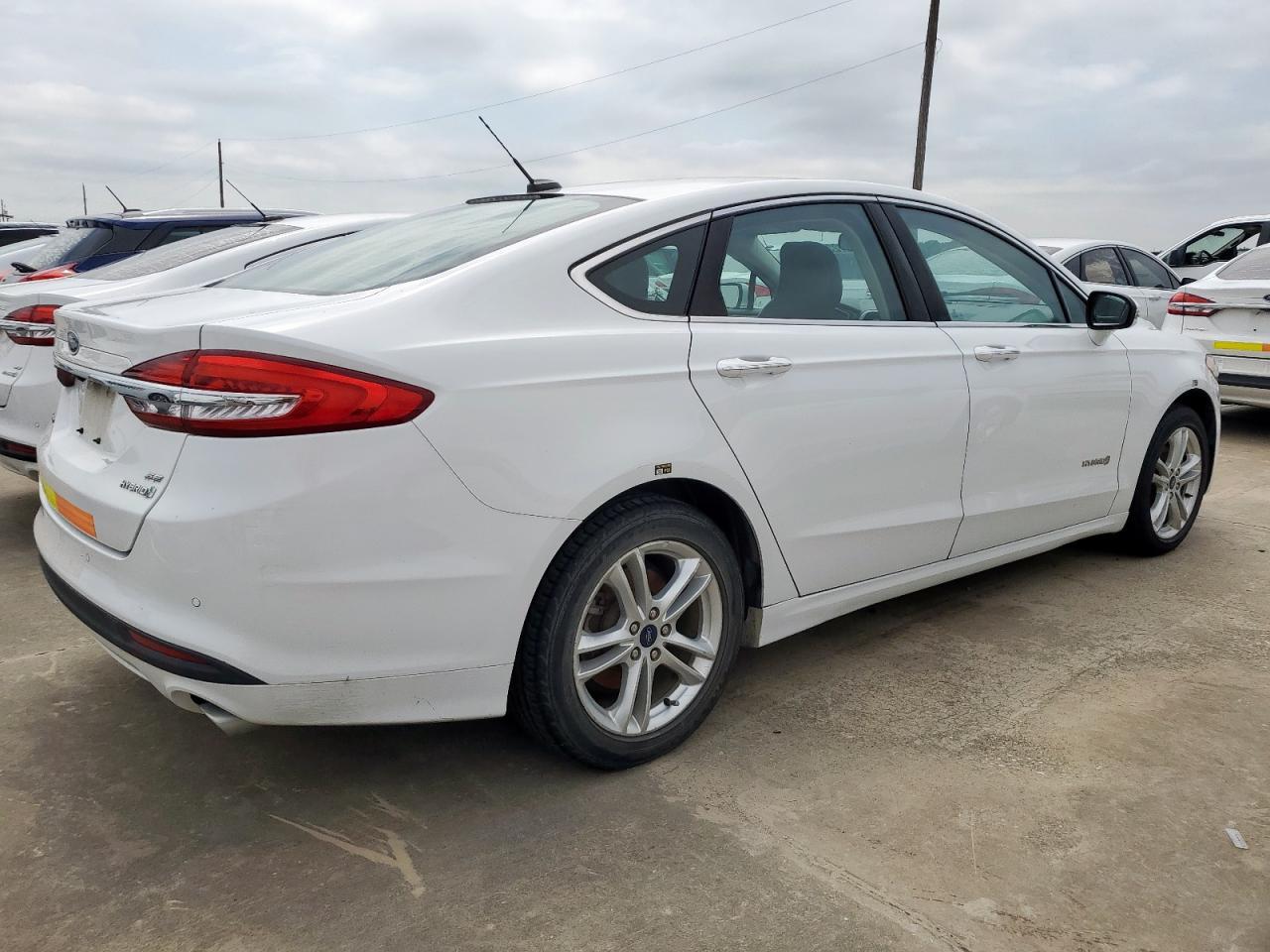 2018 Ford Fusion Se Hybrid - Фото 3