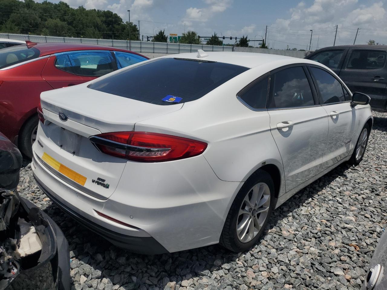 2019 Ford Fusion Se - Фото 3