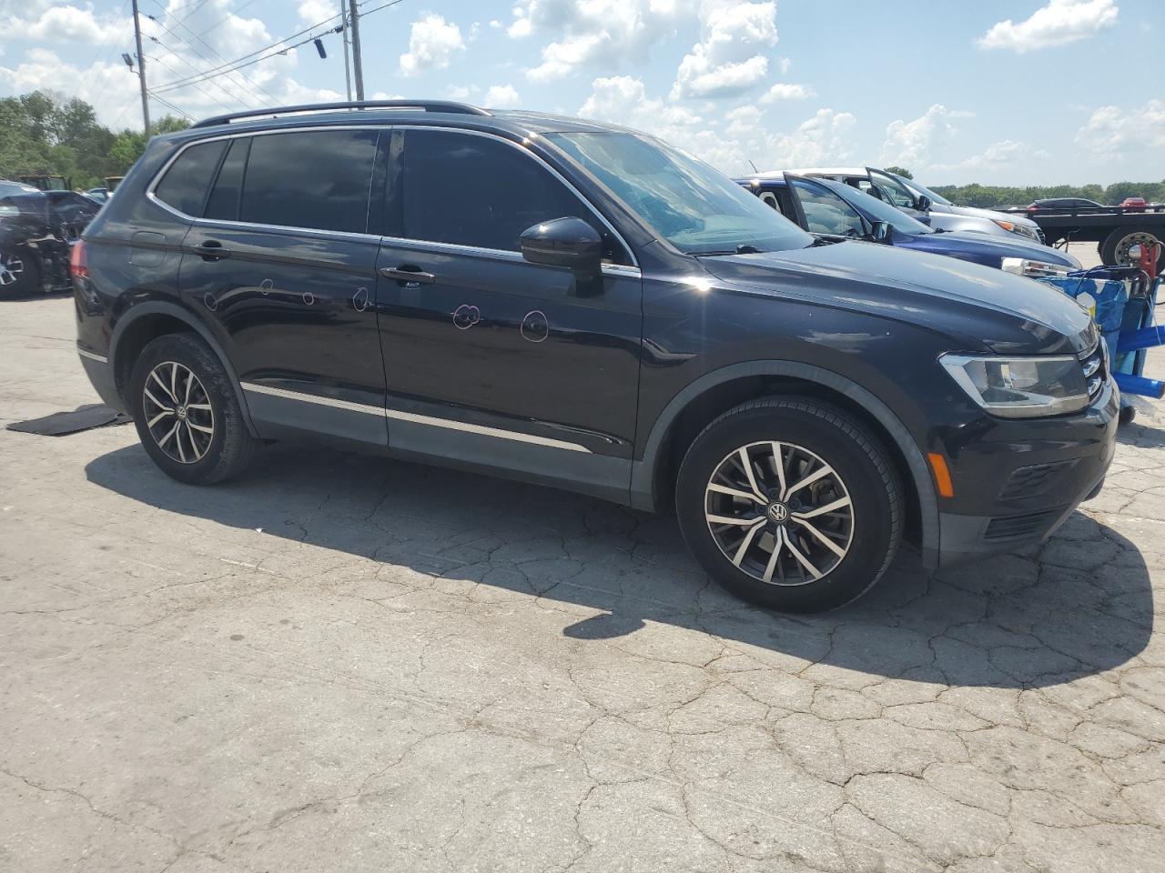 2018 Volkswagen Tiguan Se - Фото 4