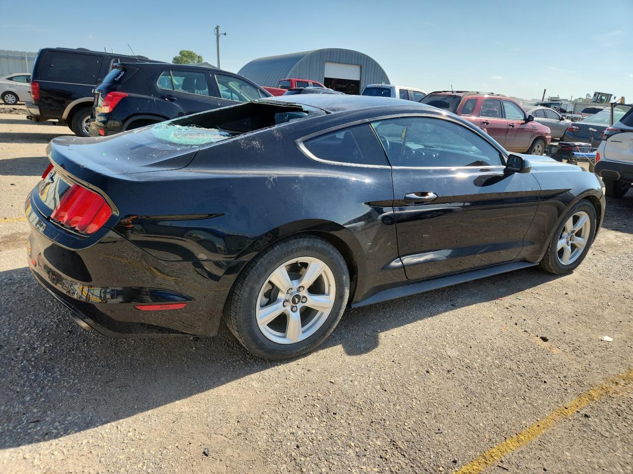2017 Ford Mustang - Фото 3
