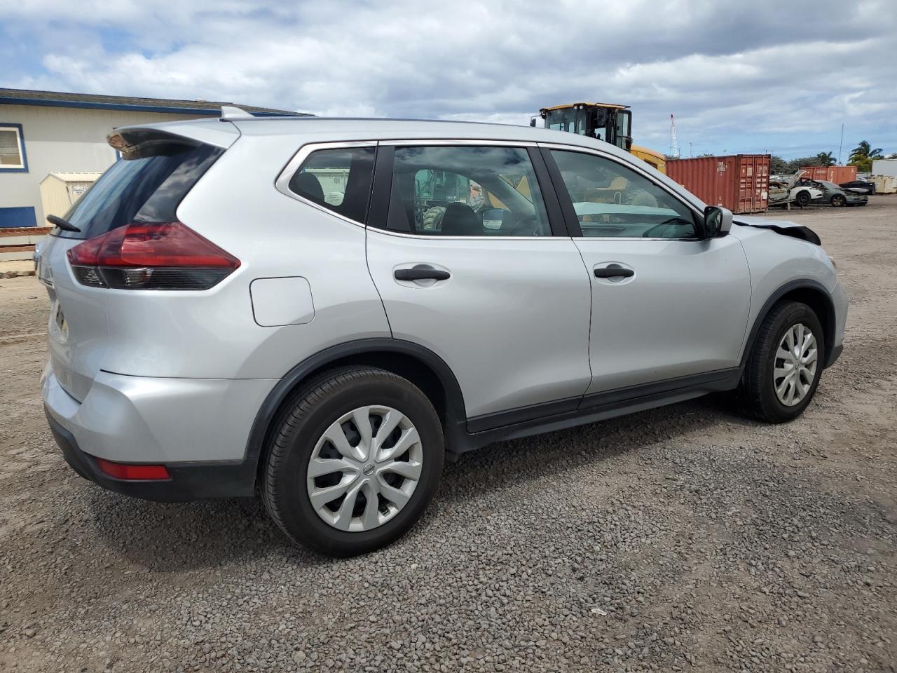 2019 Nissan Rogue S - Фото 3