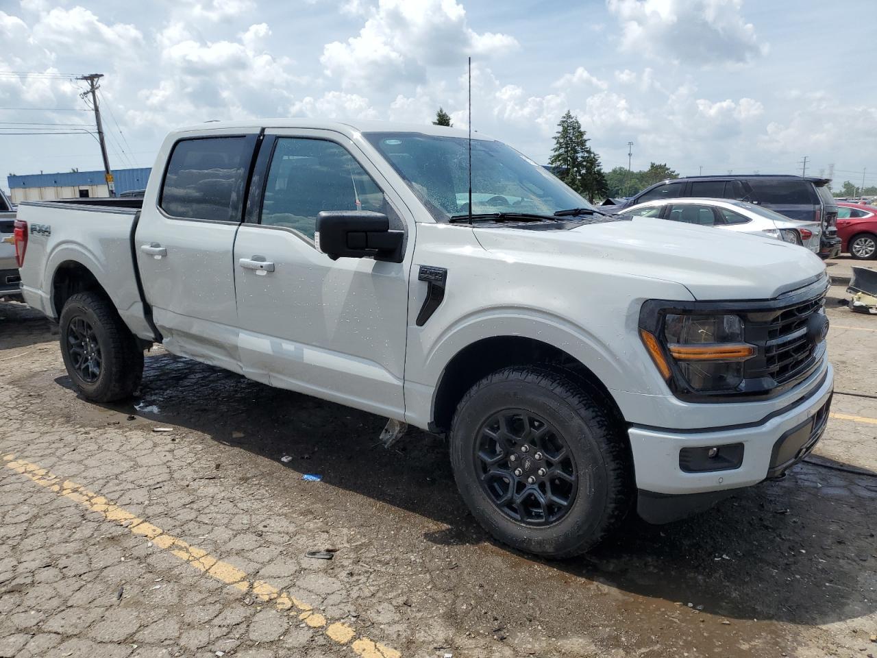 2024 Ford F150 Xlt - Фото 4