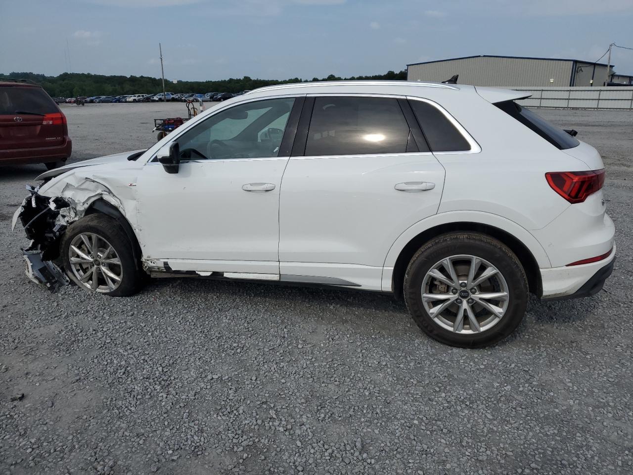 2023 Audi Q3 Premium S Line 45 - Фото 2