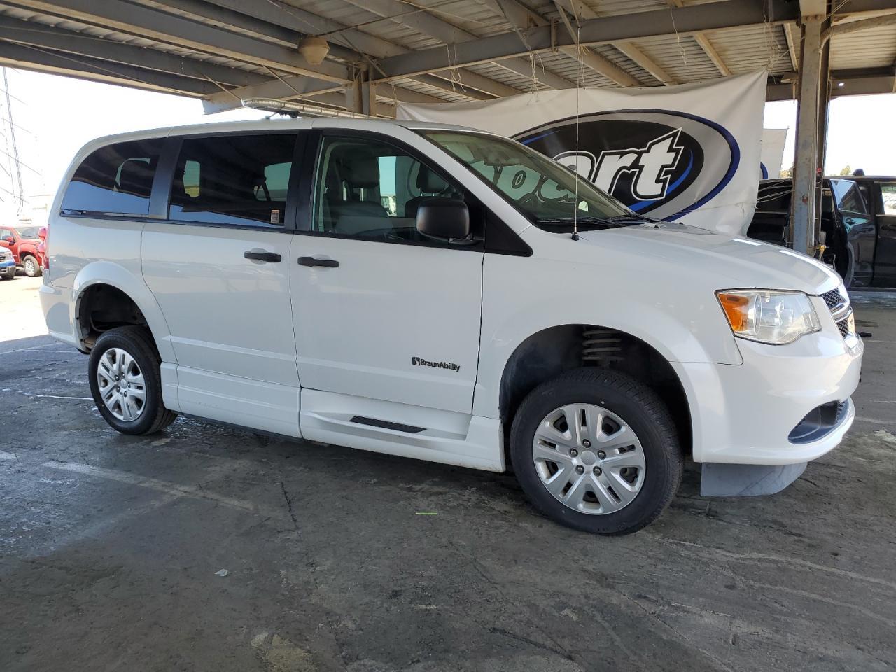 2019 Dodge Grand Caravan Se - Фото 4
