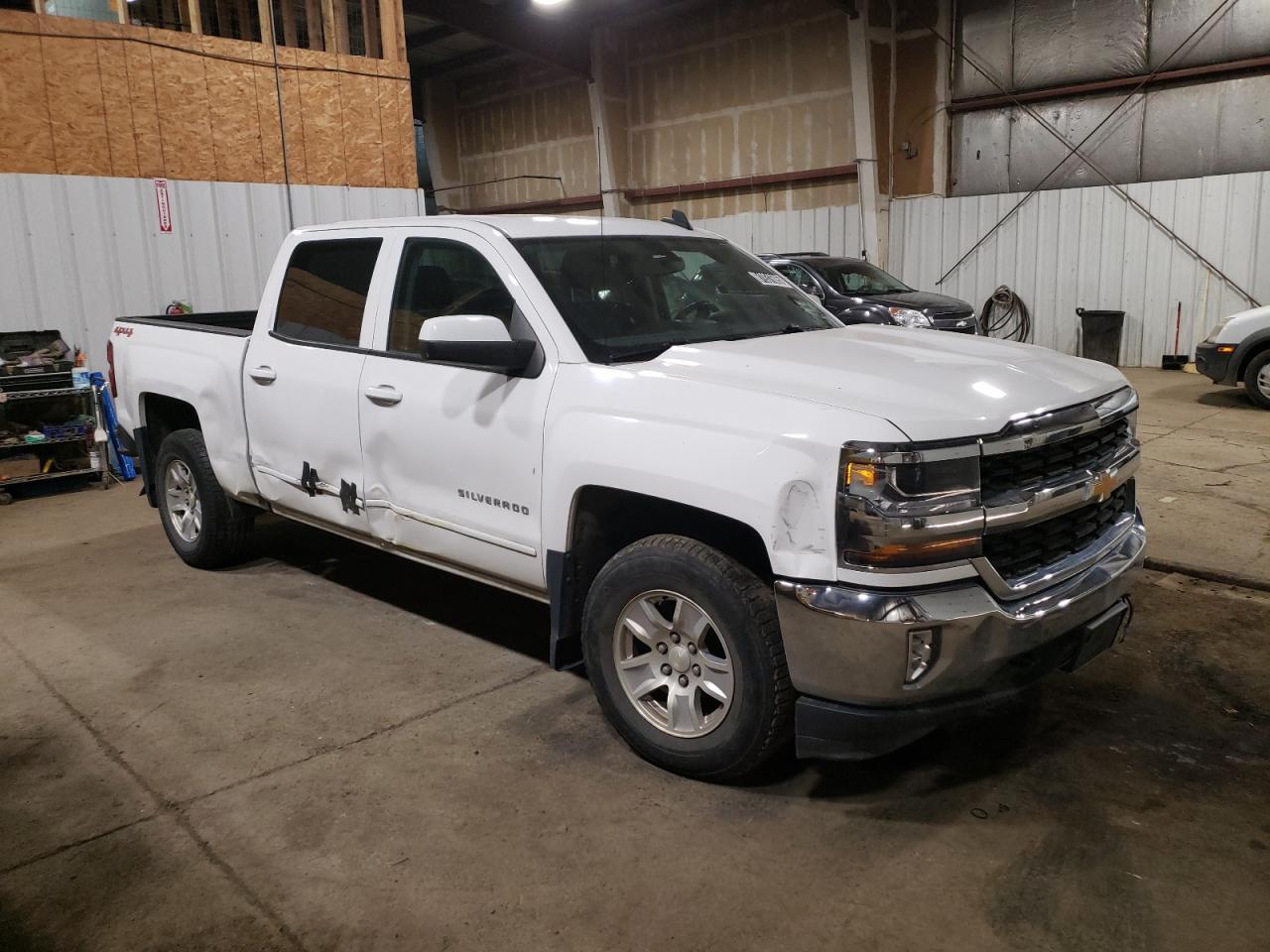 2017 Chevrolet Silverado K1500 Lt - Image 4