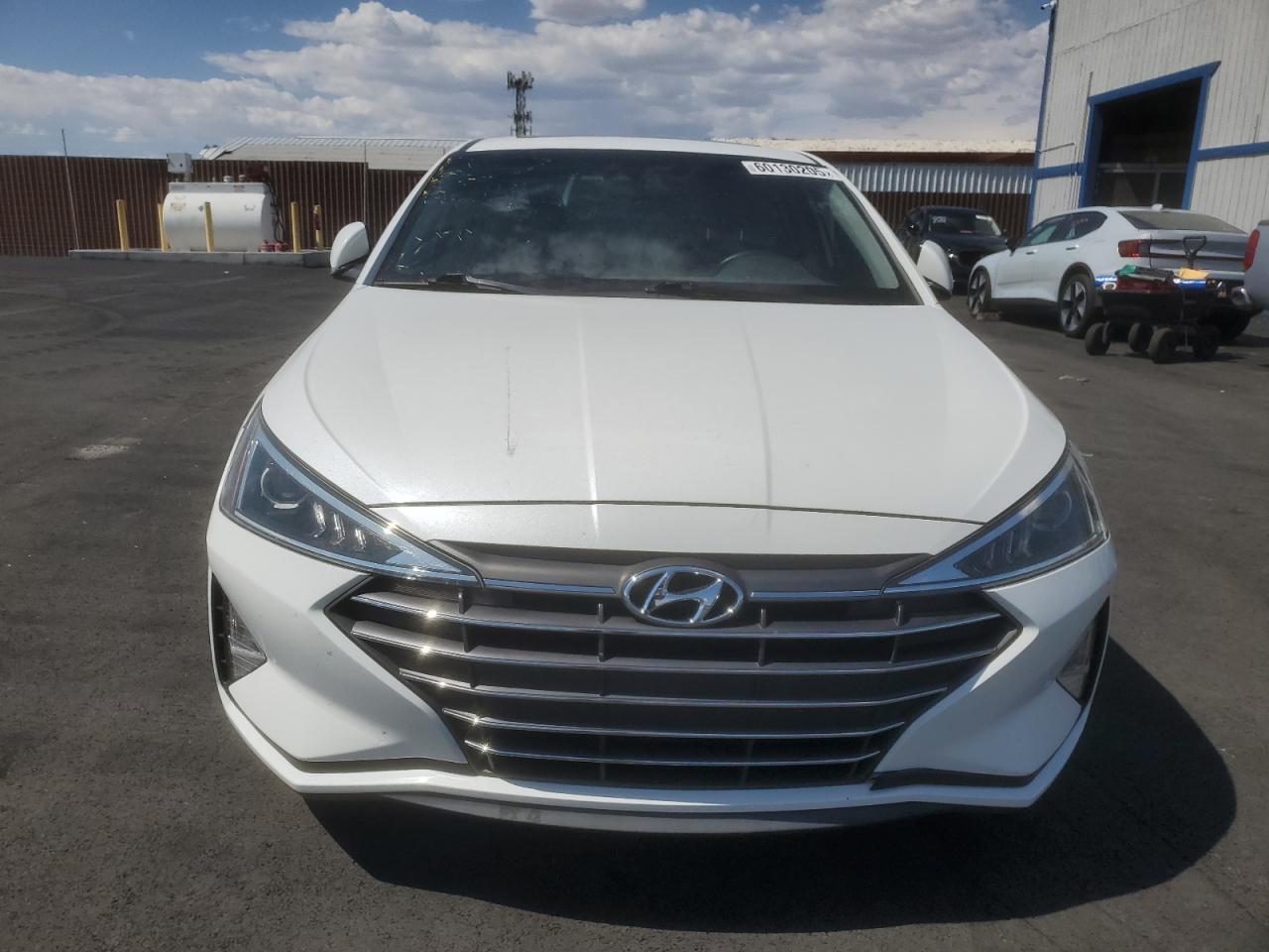 2020 Hyundai Elantra Sel - Фото 5