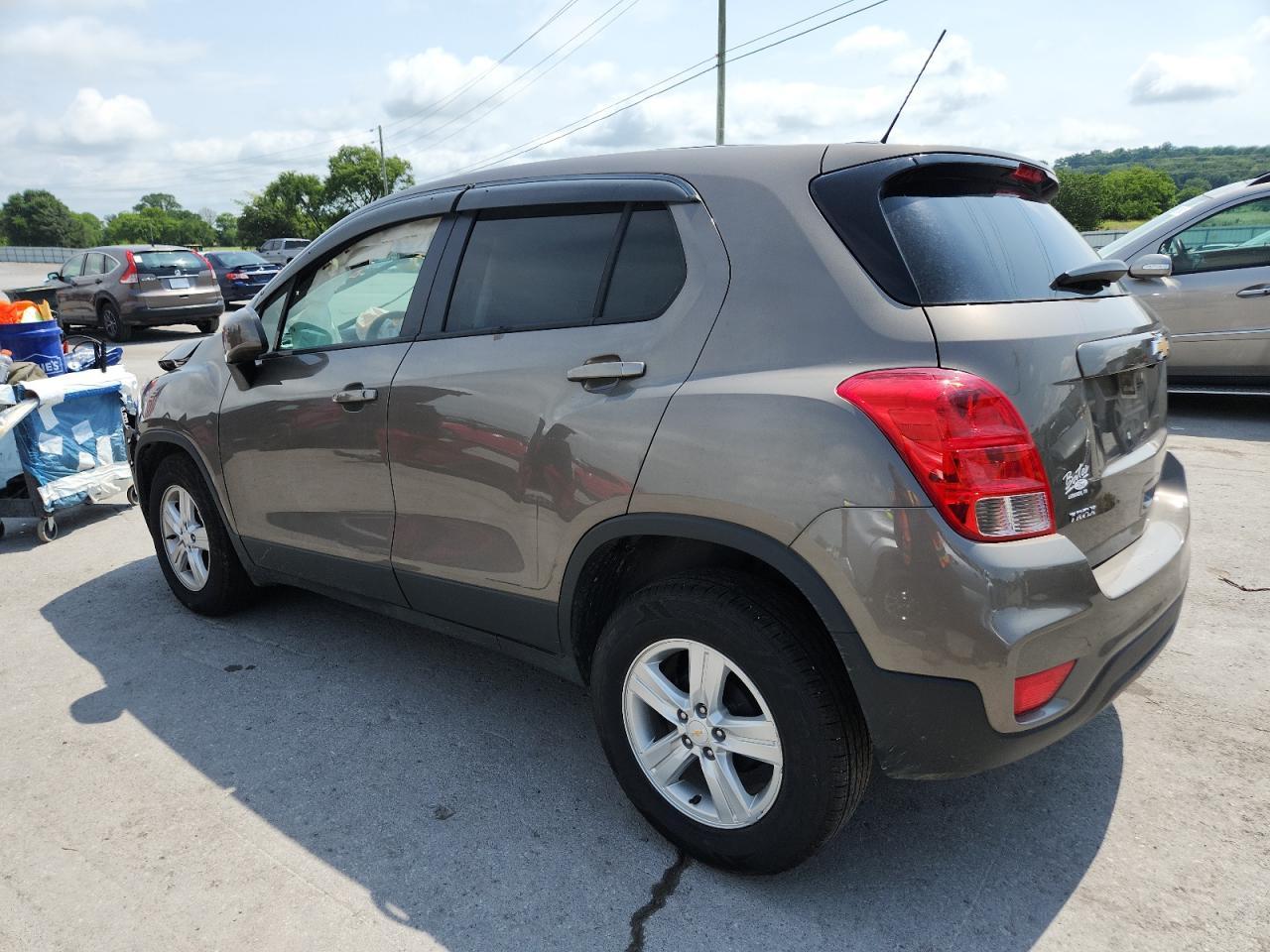 2020 Chevrolet Trax Ls - Image 2
