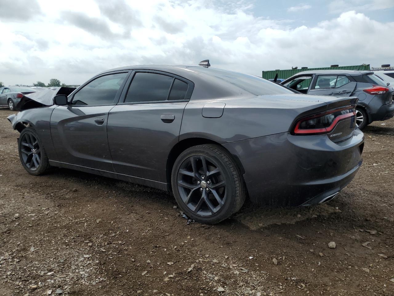 2016 Dodge Charger Sxt - Image 2