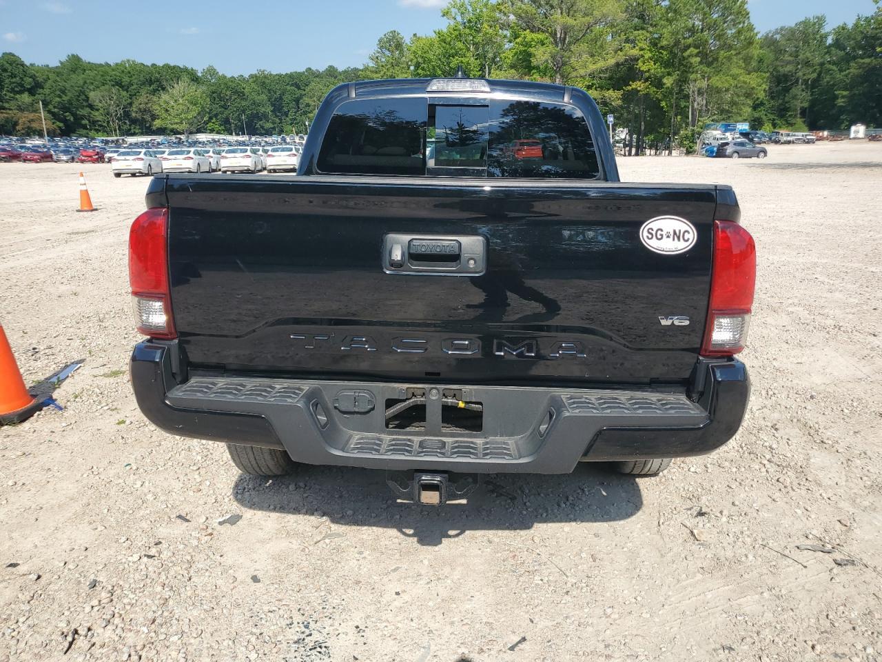 2022 Toyota Tacoma Double Cab - Image 6