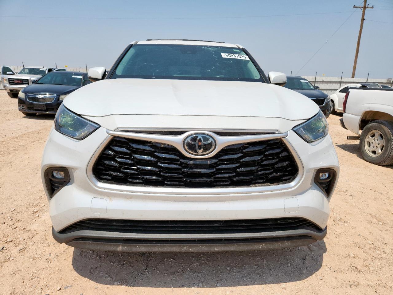 2022 Toyota Highlander L - Фото 5