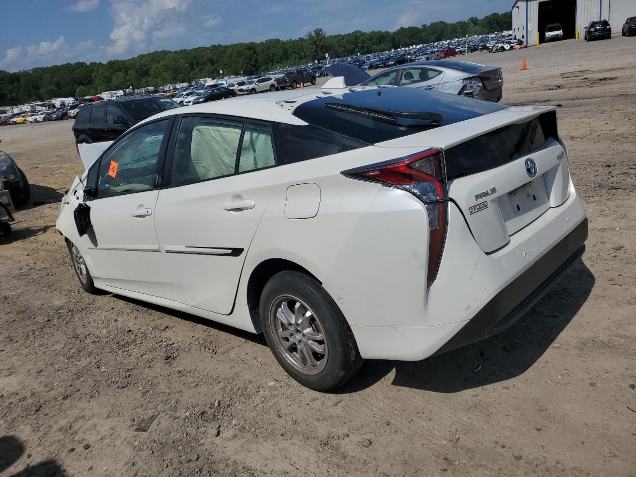 2018 Toyota Prius - Image 2