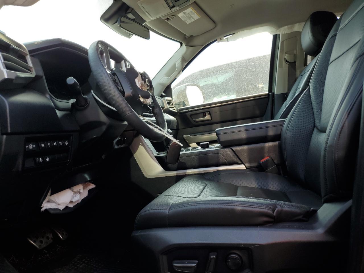 2022 Toyota Tundra Crewmax Sr - Image 7