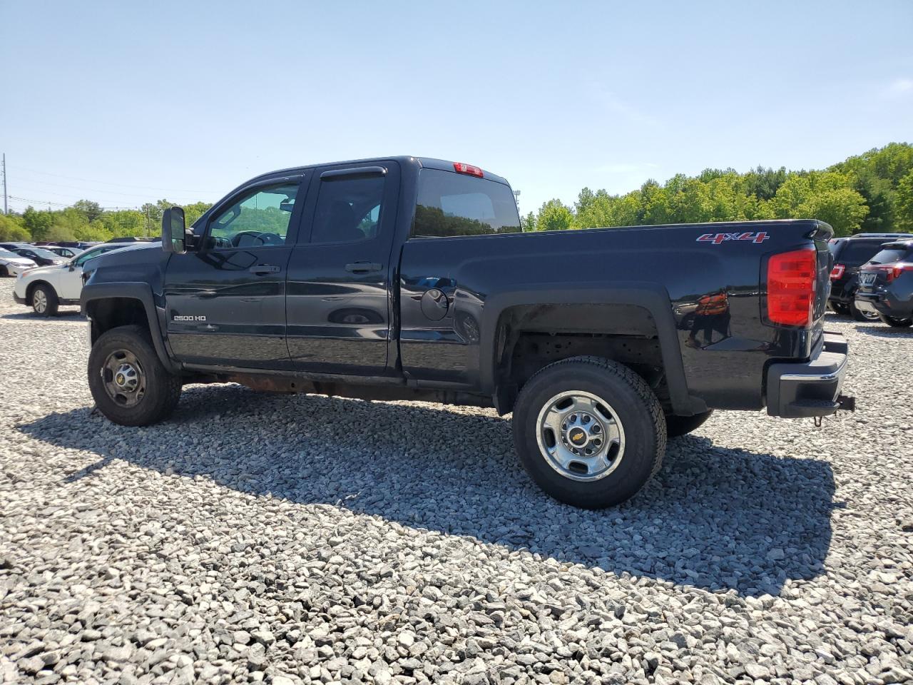 2016 Chevrolet Silverado K2500 Heavy Duty - Image 2