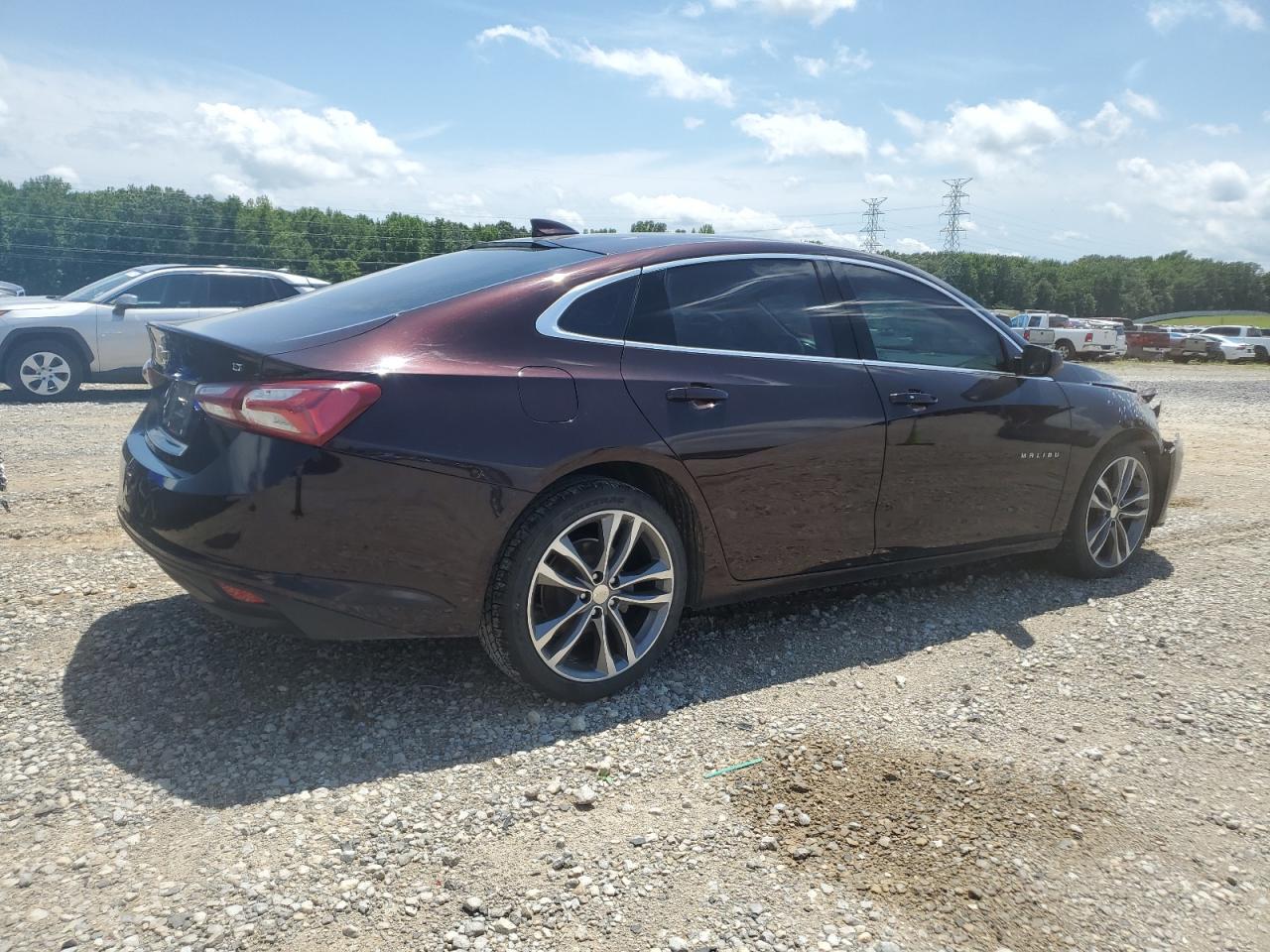 2021 Chevrolet Malibu Lt - Фото 3