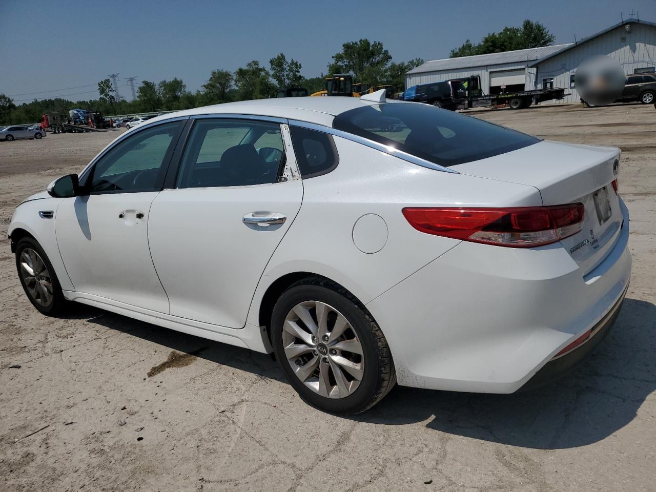 2016 Kia Optima Lx - Фото 2