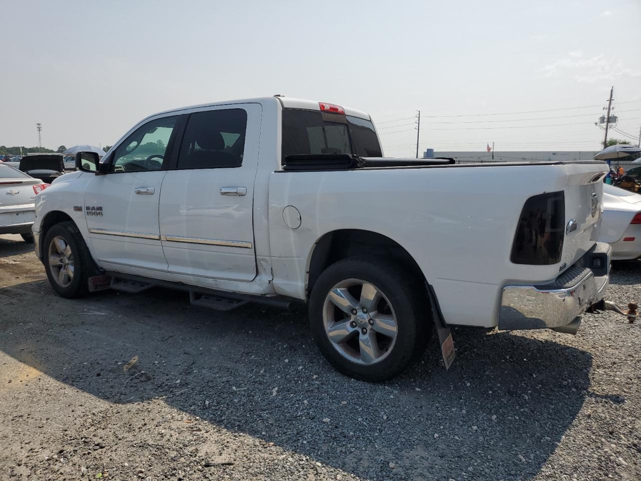 2015 Ram 1500 Slt - Image 2