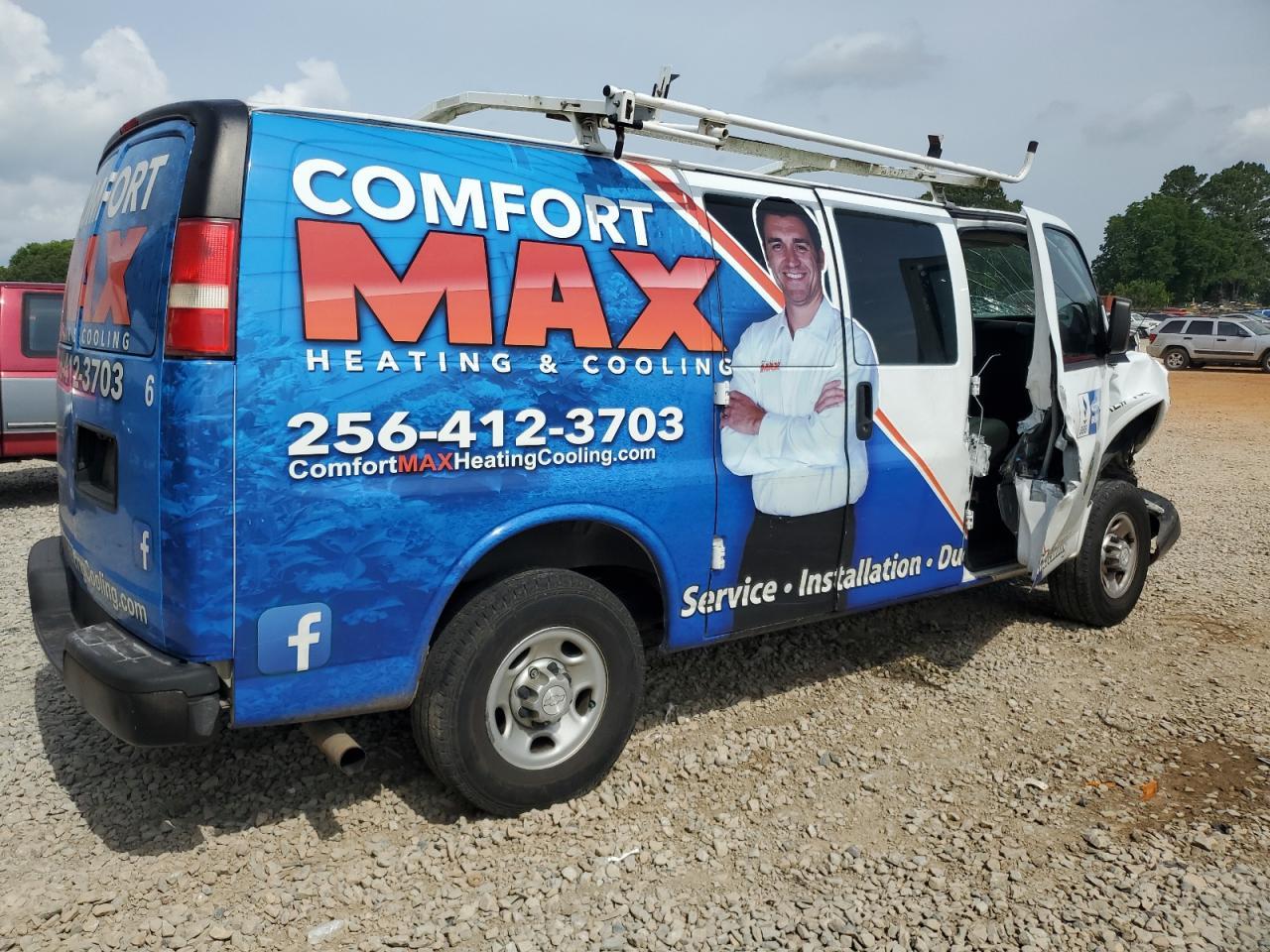 2015 Chevrolet Express G2500 - Фото 3