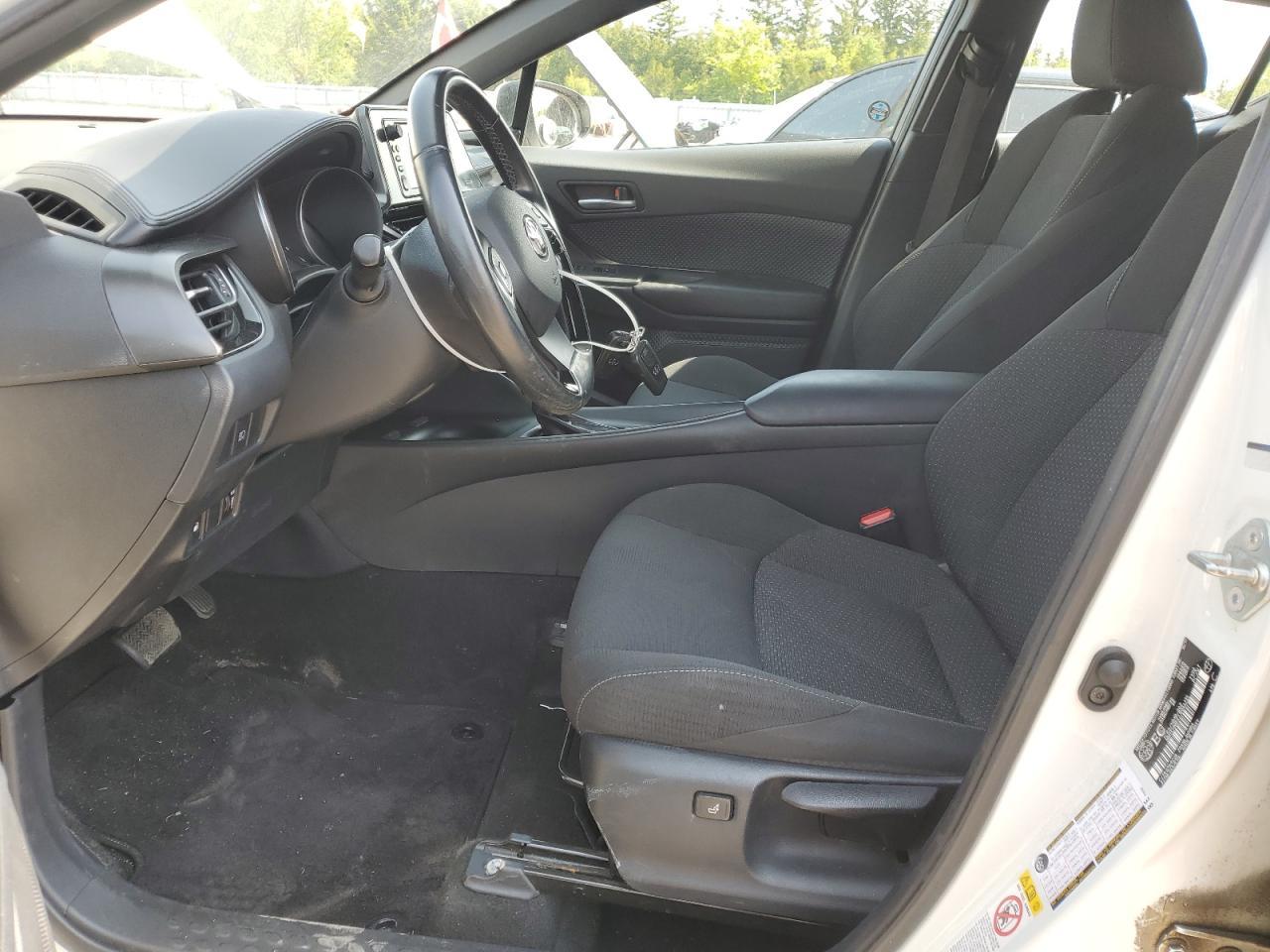 2018 Toyota C-Hr Xle - Image 7