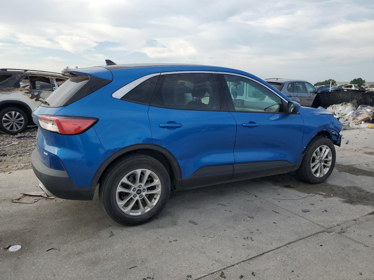 2020 Ford Escape Se - Image 3