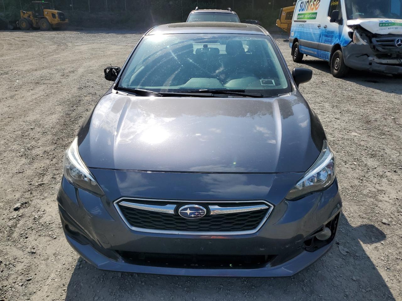 2017 Subaru Impreza Premium Plus - Фото 5