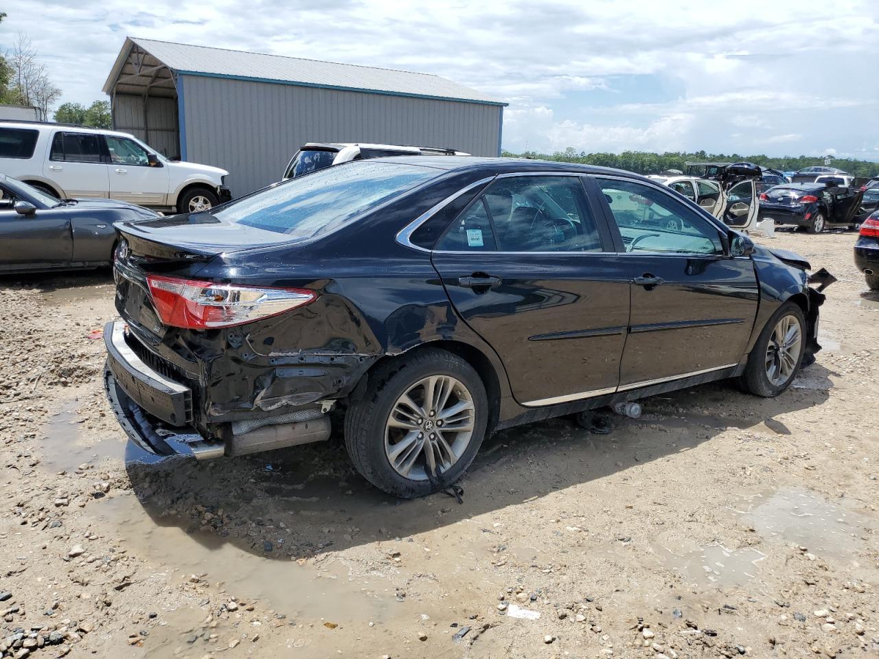 2017 Toyota Camary - Фото 3