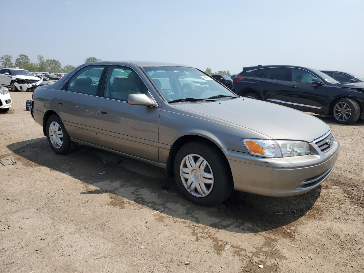 2000 Toyota Camry Le - Фото 4