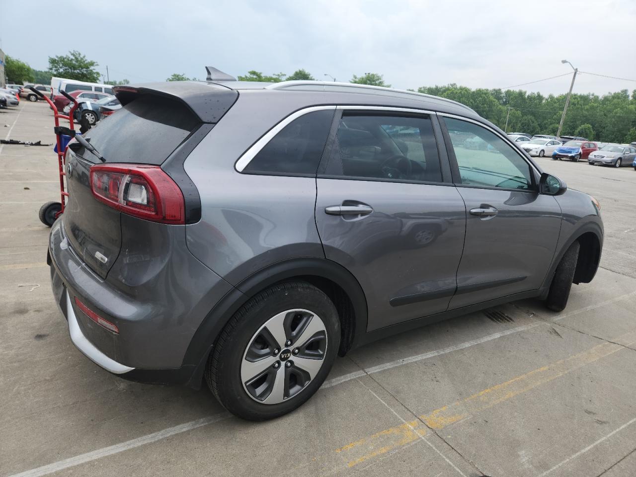 2018 Kia Niro Fe - Image 3