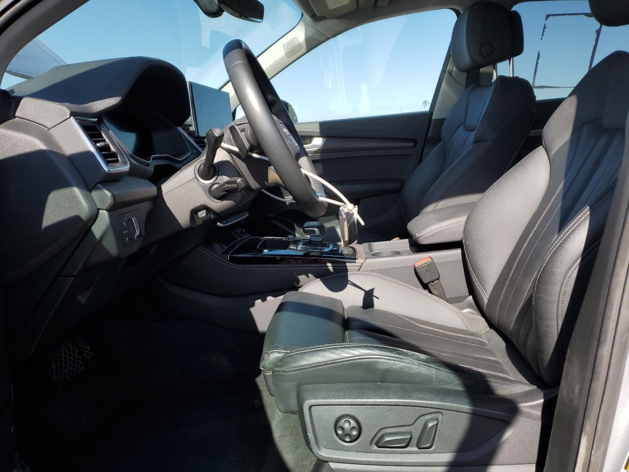2024 Audi Q5 Premium Plus 45 - Image 7