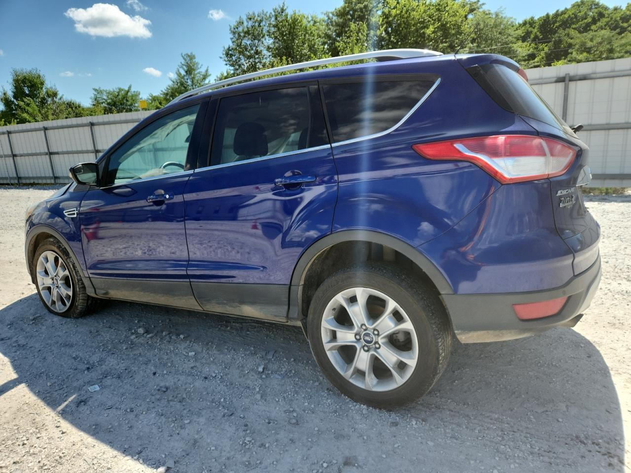 2016 Ford Escape Titanium - Фото 2