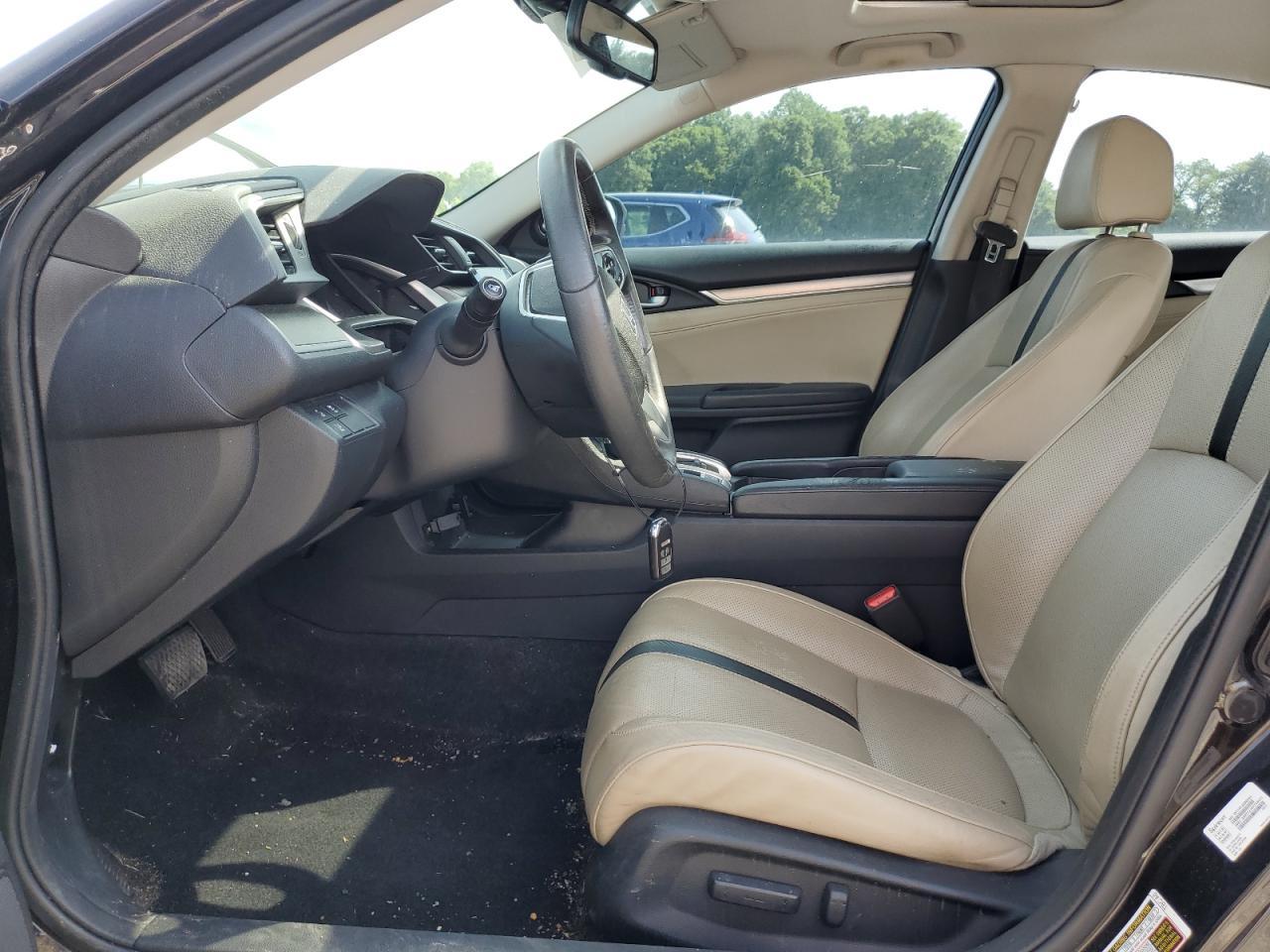 2017 Honda Civic Touring - Фото 7