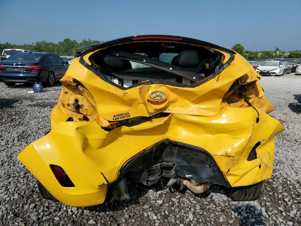 2016 Hyundai Veloster - Фото 6