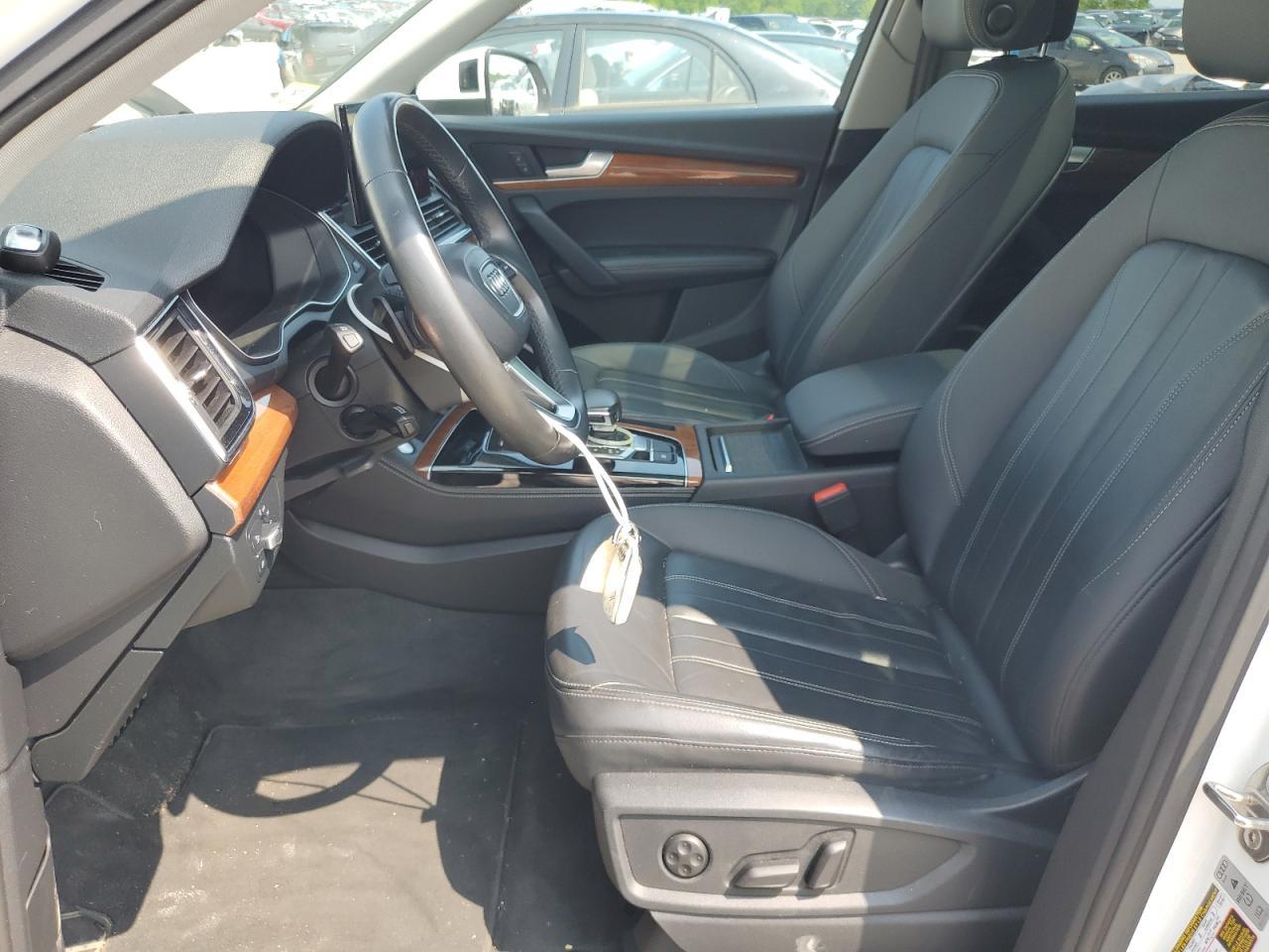 2021 Audi Q5 Premium Plus - Фото 7