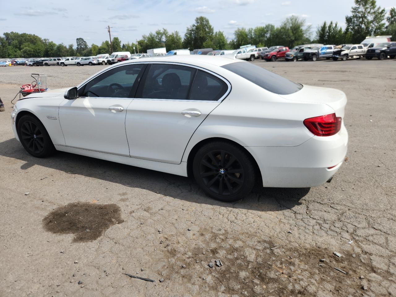 2016 BMW 535 I - Фото 2