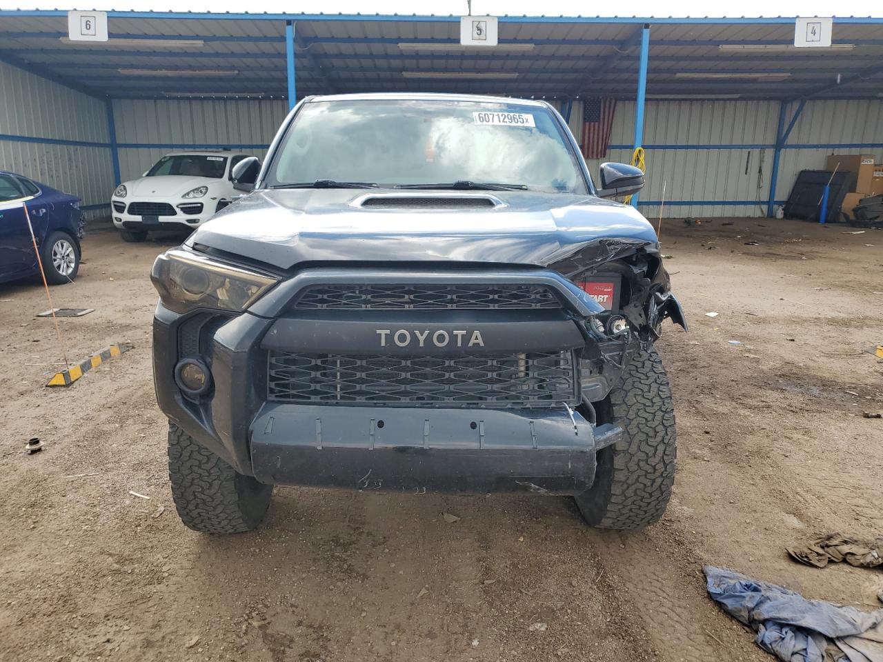 2016 Toyota 4Runner Sr5/Sr5 Premium - Image 5