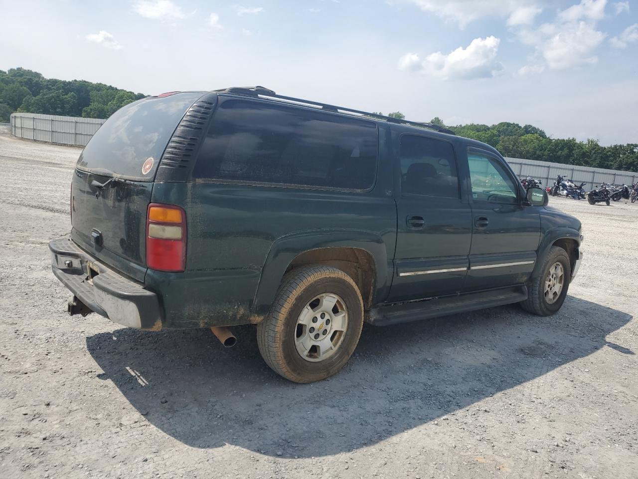 2001 Chevrolet Suburban K1500 - Фото 3